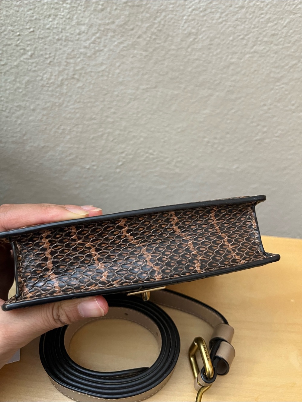 NWT Coach Women Hutton Belt Bag In Blocked Signature Canvas With Snakeskin - Picture 7 of 11